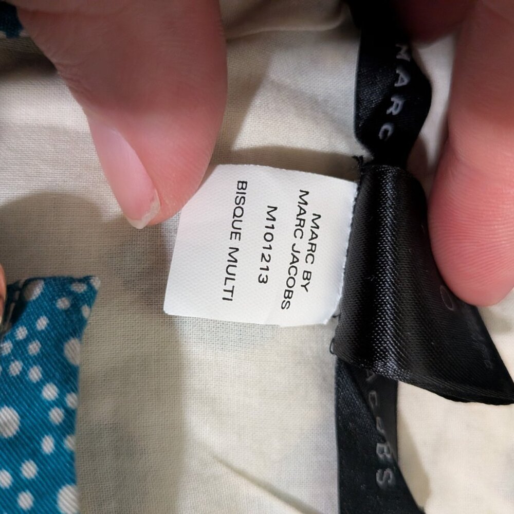 Marc by Marc Jacobs Women's Bisque Multi Blue Heart Print Sleeveless Top S - Picture 3 of 8